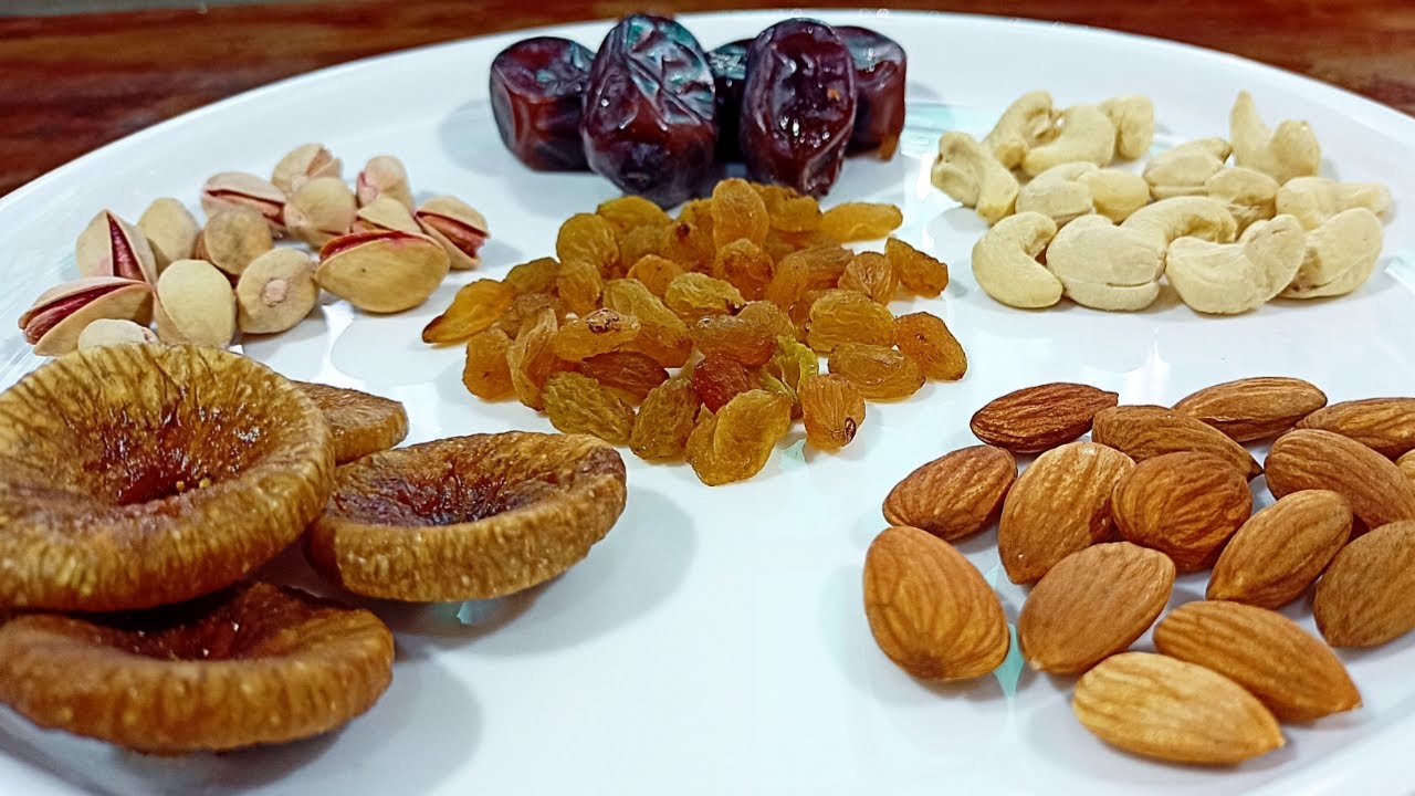 DRY FRUIT MILKSHAKE RECIPE | TASTY AND HEALTHY MILKSHAKE  | ALIZEH'S KITCHEN