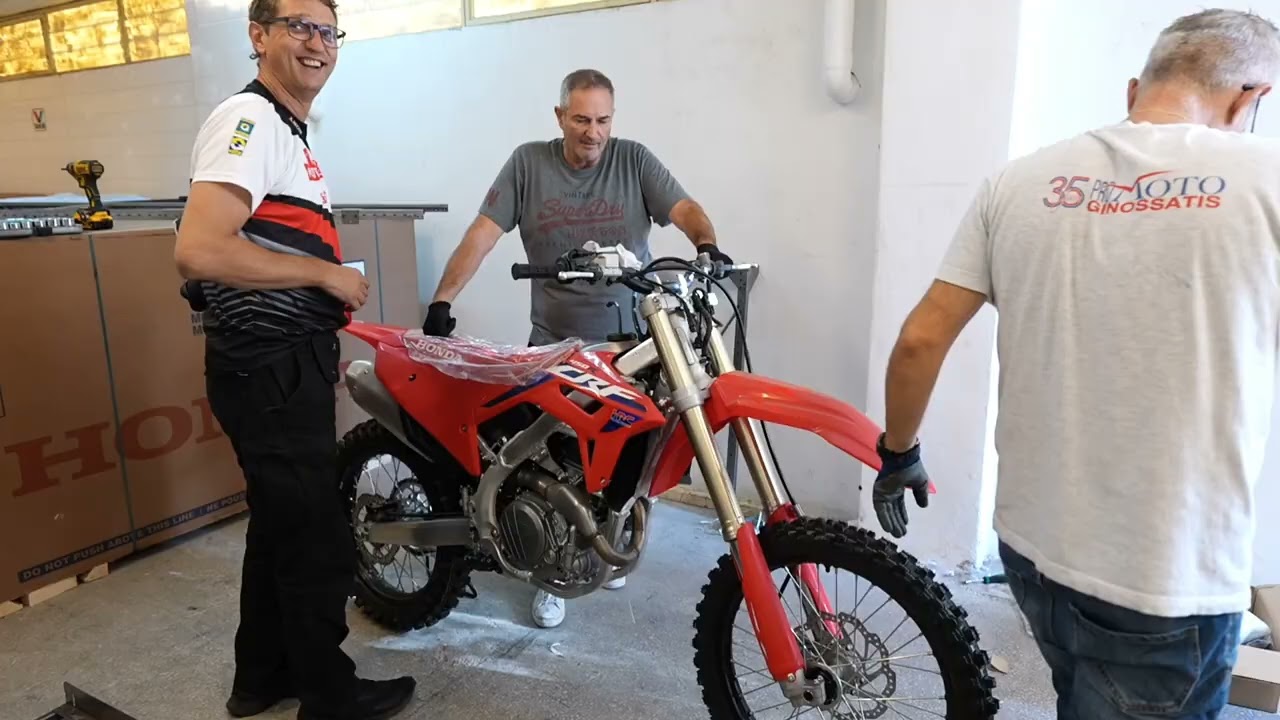 unboxing 2024 - HONDA CRF450 motorcycle for enduro