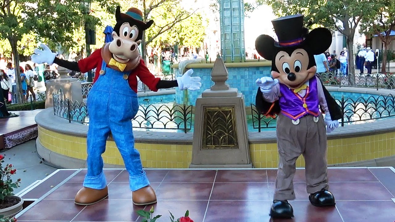 Vampire Mickey & Horace Horsecollar Greet Guests at Disney California Adventure, Halloween Time 2021