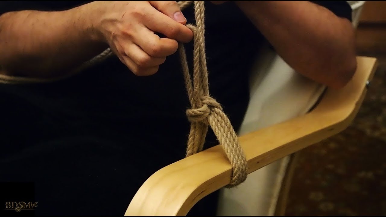Single column tie with a somerville bowline knot