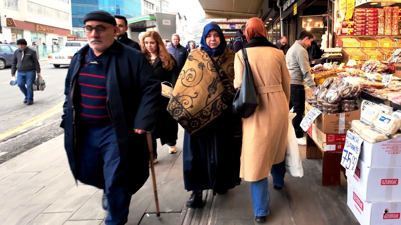 Ankara [4k60fps], Ulus'ta Gezinti - Strolling Around Ulus