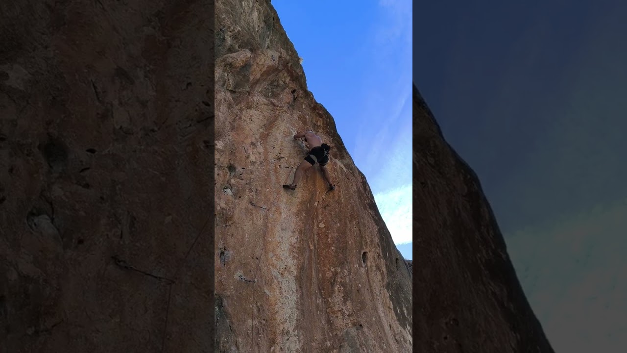 Bizarre (7a) - Cortijo - Reguchillo - Ja&eacute;n