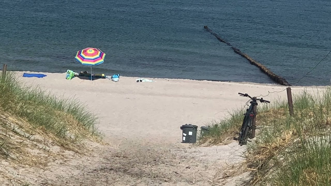Wir beide fahren heut nach Warnemünde