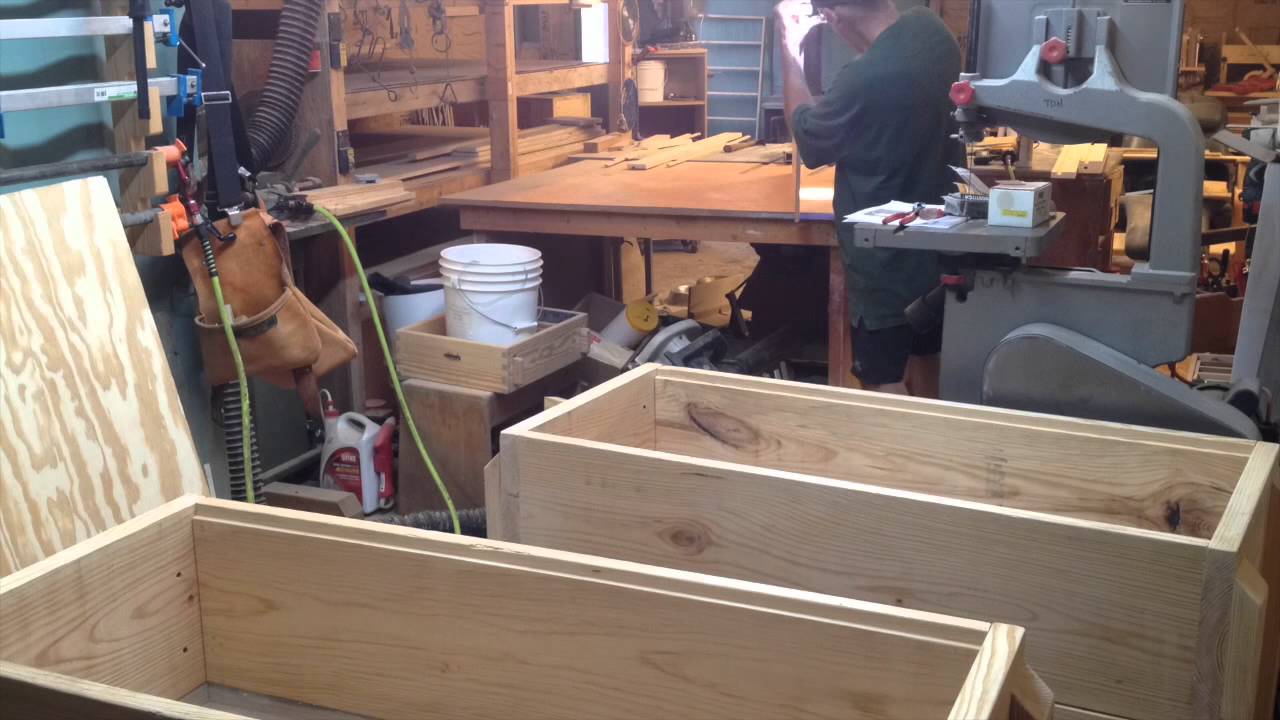 Horizontal Hive short