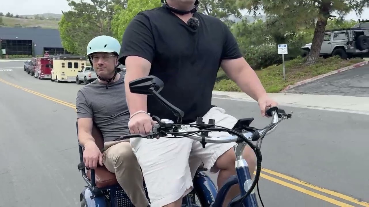This 1000W Mid-Drive EBike Rickshaw Is a Total Beast! You’ve Never Seen an E-Trike Like This!