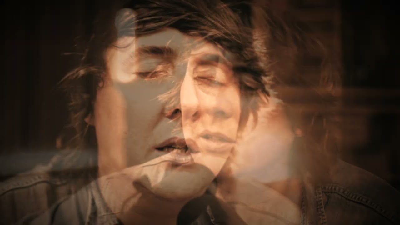 John Blek & the Broken Strings | The City Sleeps (Live @ Castle Studio)