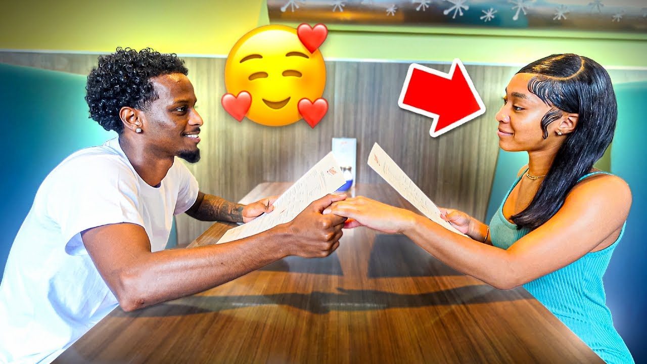 Мы пошли на наше первое свидание...🥰