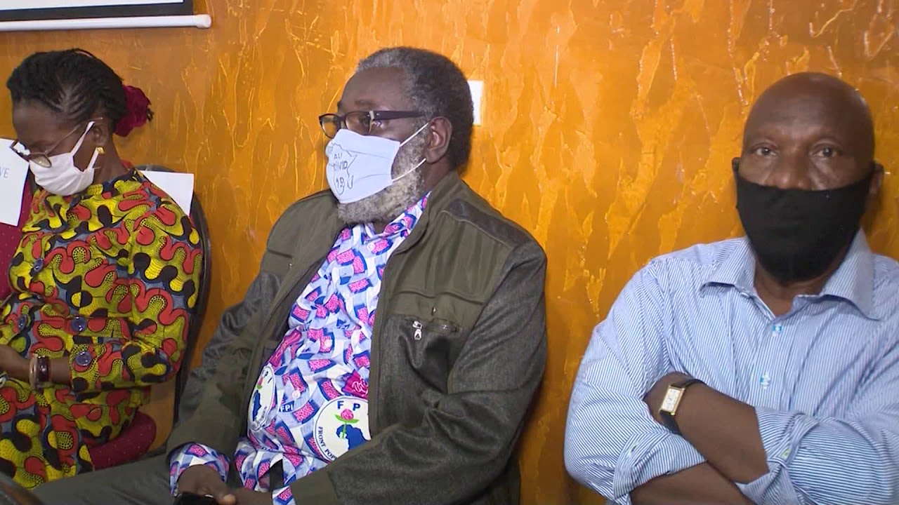 Assoa Adou du FPI sur le terrain pour mobiliser les militants &agrave; s'inscrire sur le liste &eacute;lectorale.