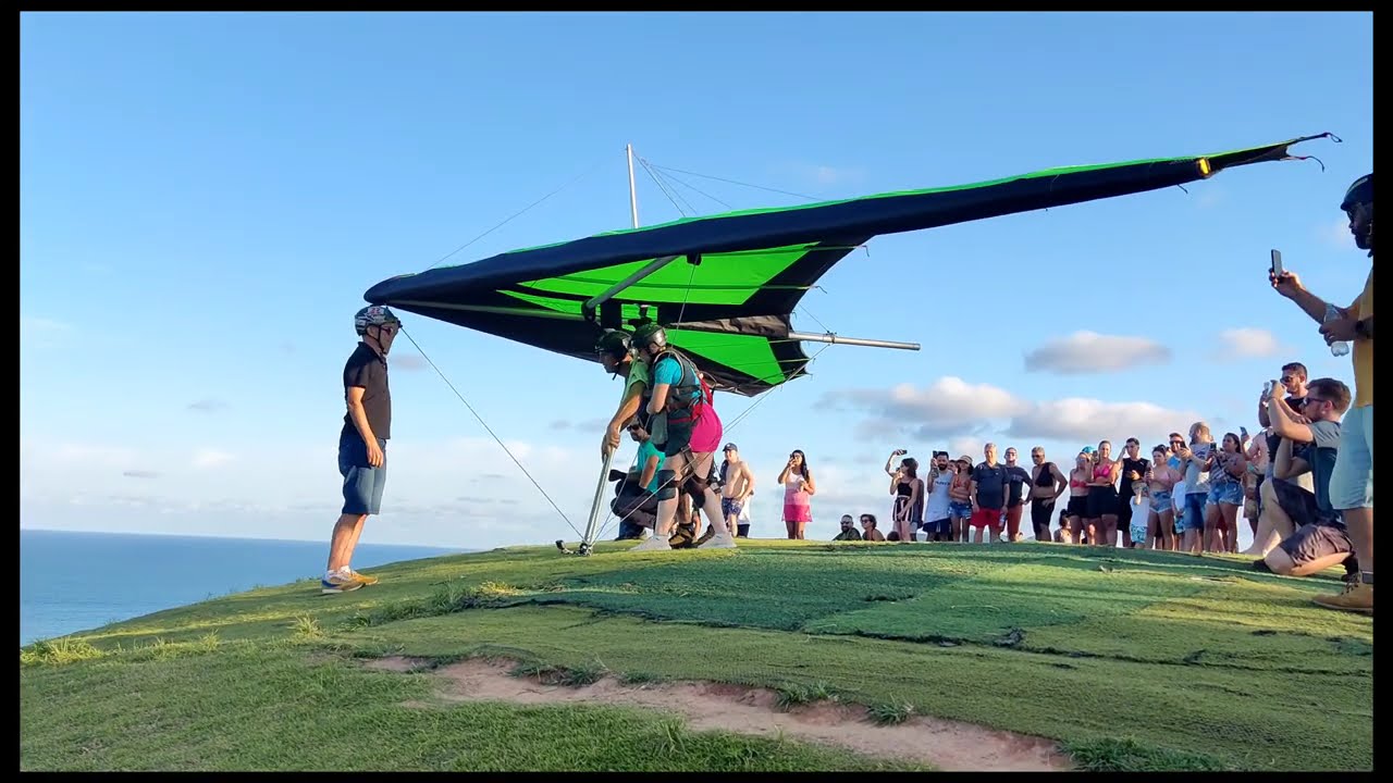 V&ocirc;o de Parapente e Asa Delta (BALNE&Aacute;RIO CAMBORI&Uacute; SC.