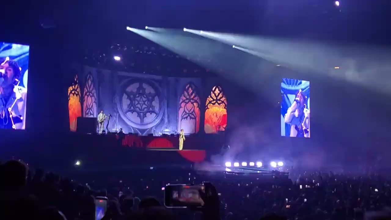 Bring Me The Horizon ‐ Teardrops - 9/27/2025 - AAC Dallas, TX - USA Ascension Program Part 01