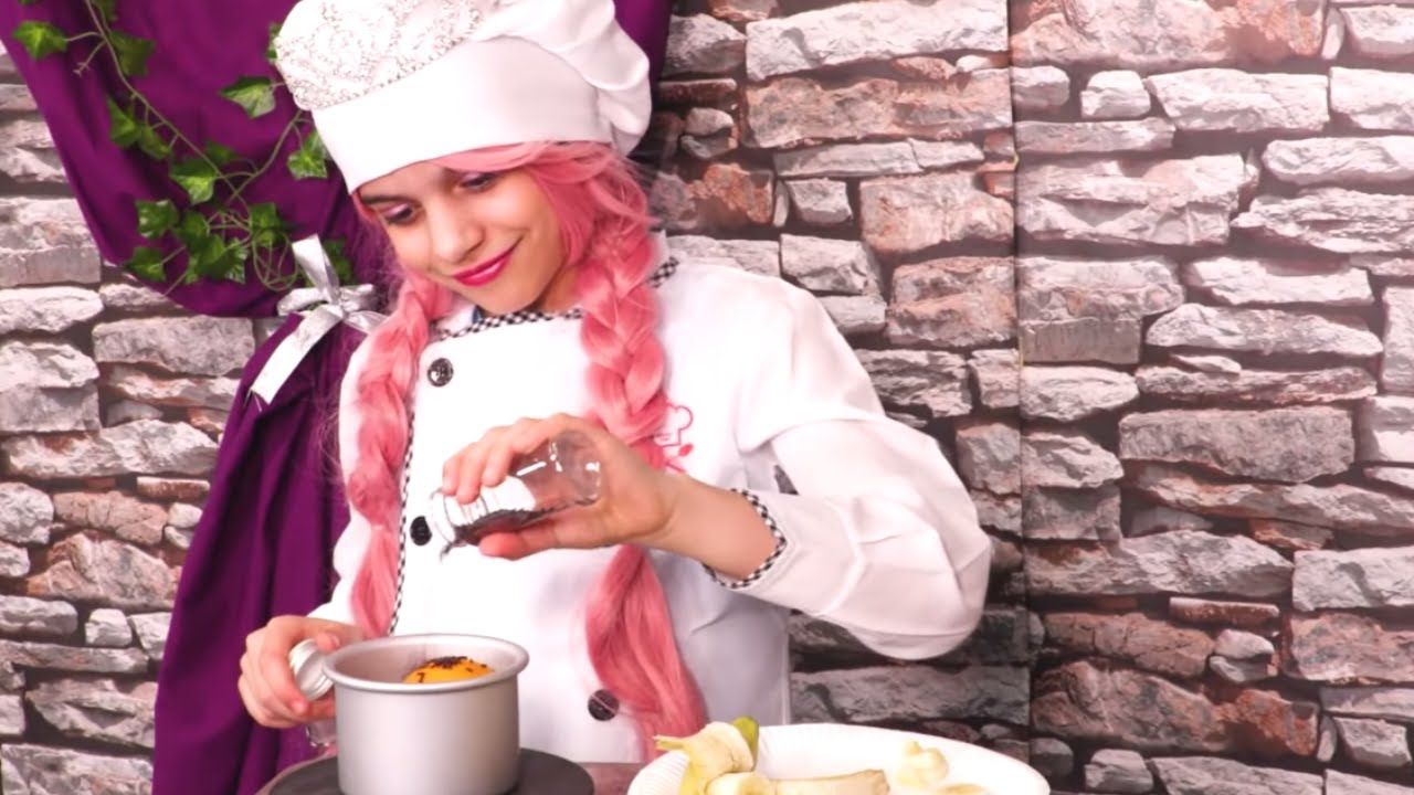 Olivia Says Yes To Everything and Cooks for Malice! - Princesses In Real Life | Kiddyzuzaa