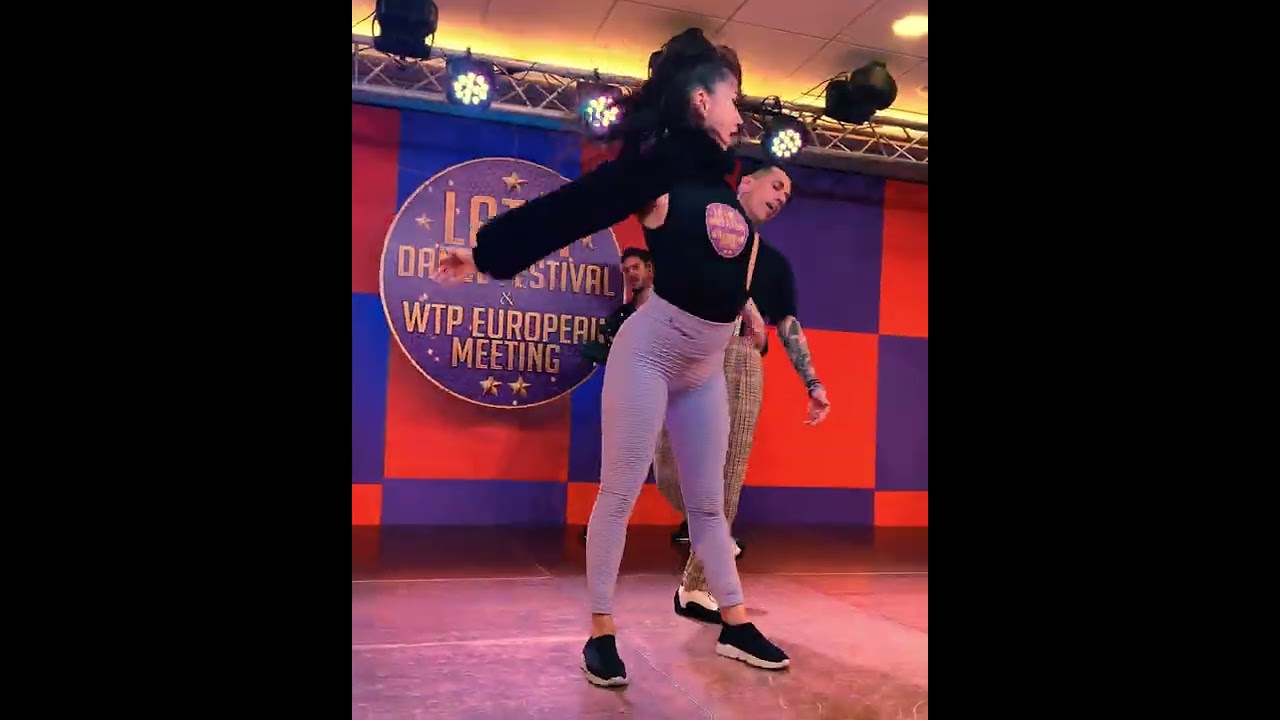 Anita Santos Rubin feat. Johnny Vázquez