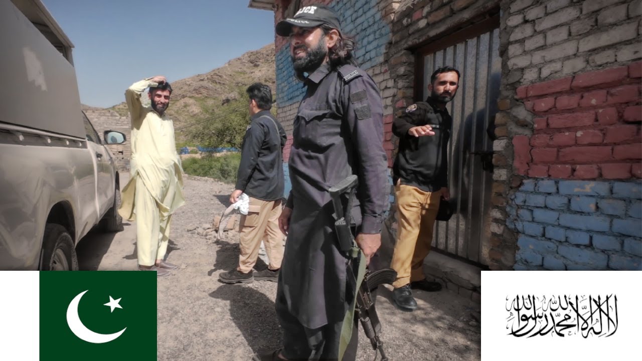 Cycling the world EP.19: Entering AFGHANISTAN 🇦🇫 | Torkham Border, Pakistan