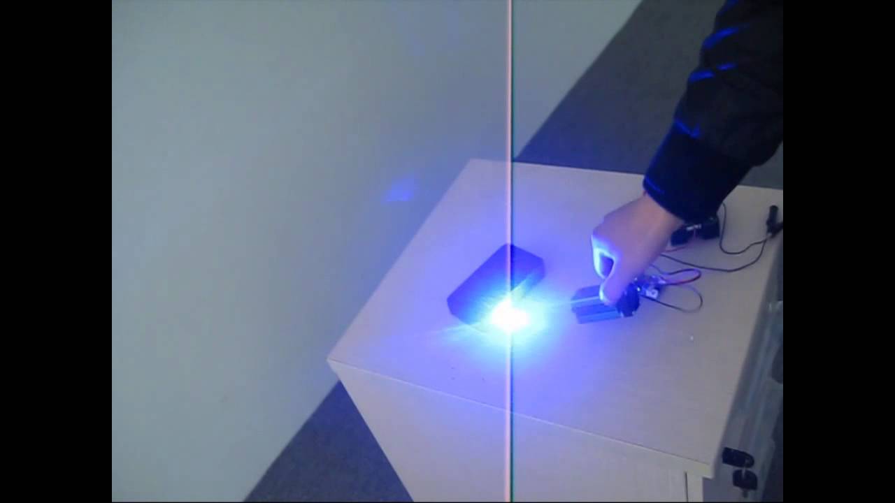 445nm 1500mw blue laser module dc 12v with fan(www.civillaser.com)