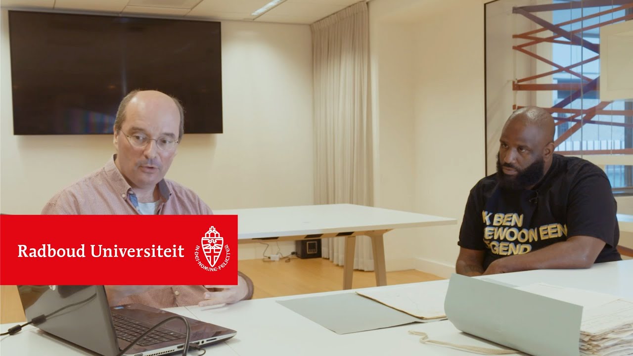 Historicus Coen van Galen en Willie Wartaal over de Curaçaose slavenregisters
