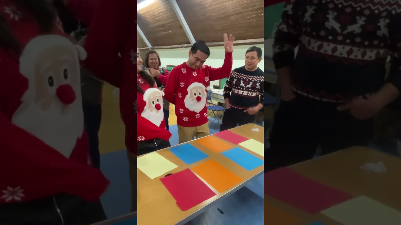 Color Paper Christmas Game