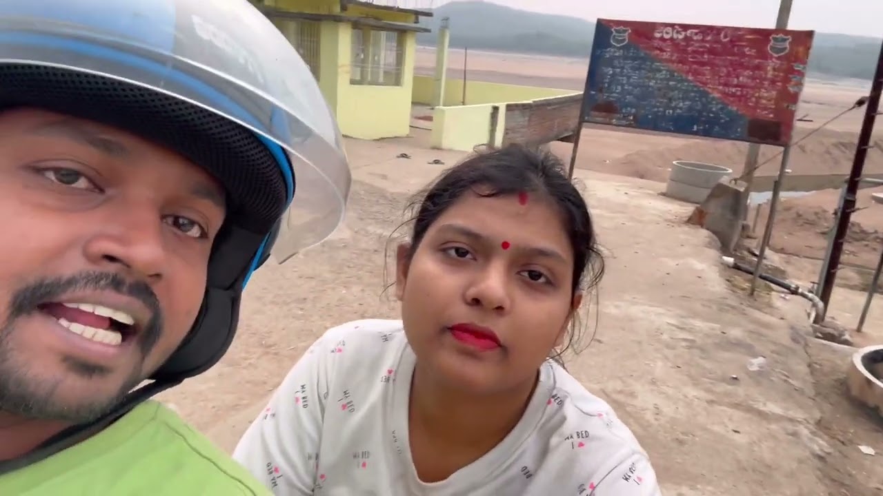 Sardi mein baarish..aur hum bike ride pe 😍🌧️ | 