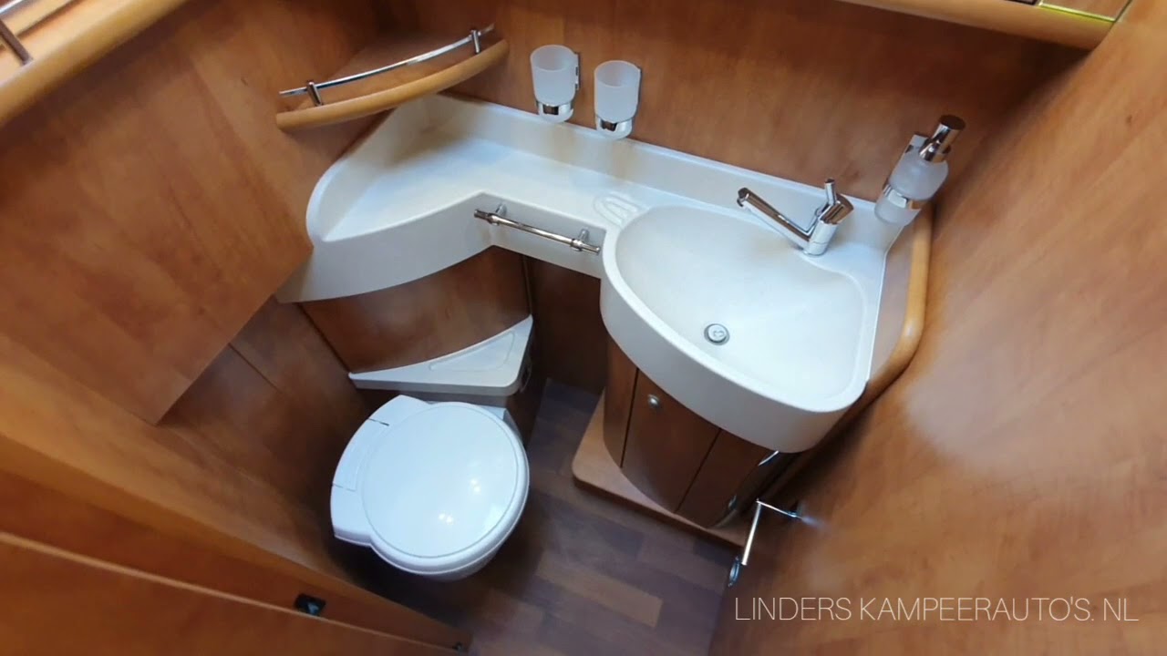 Carthago Chic C-Line I 4.9 LE 2016  |  In depth Test, Review, Roomtour & Walkaround