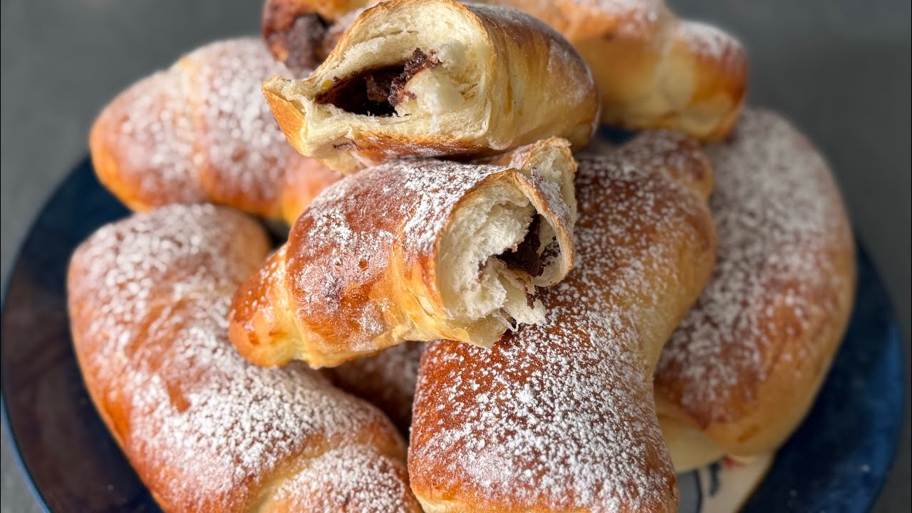 Cornetti morbidi alla Nutella 