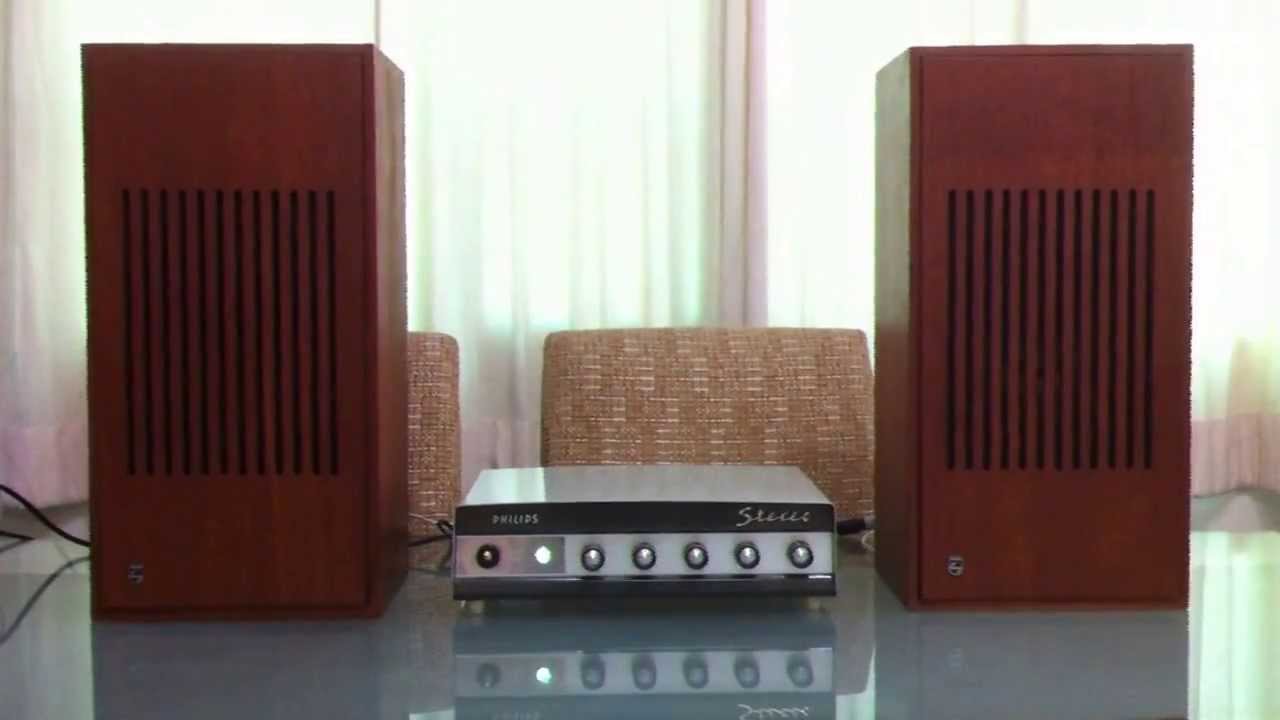 Philips AG9016 Tube Amplifier + AD5054 Speakers playing Thai Oldies