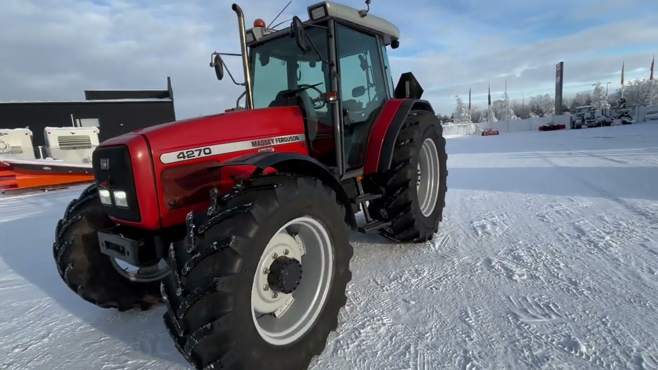 Huutokaupat.com myy! Massey Ferguson 4270 traktori, 2001, Kempele