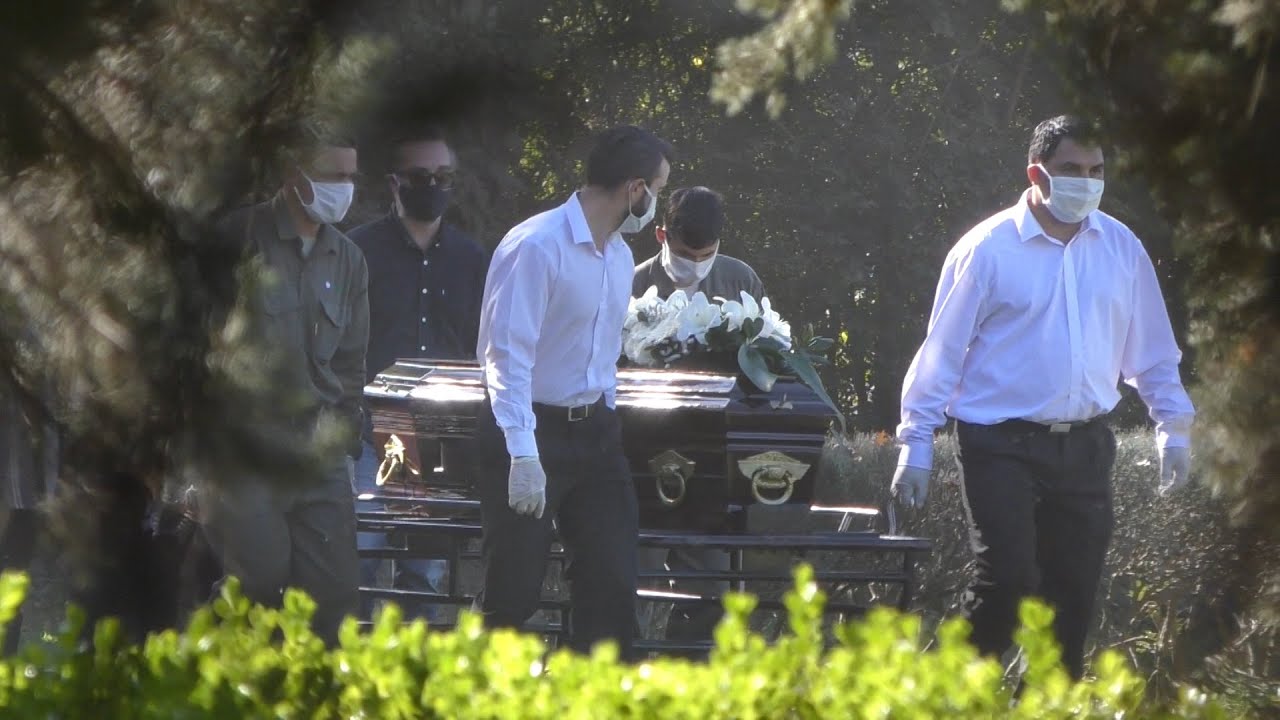 Así despidieron los restos de Sergio Denis en el Memorial de Pilar.