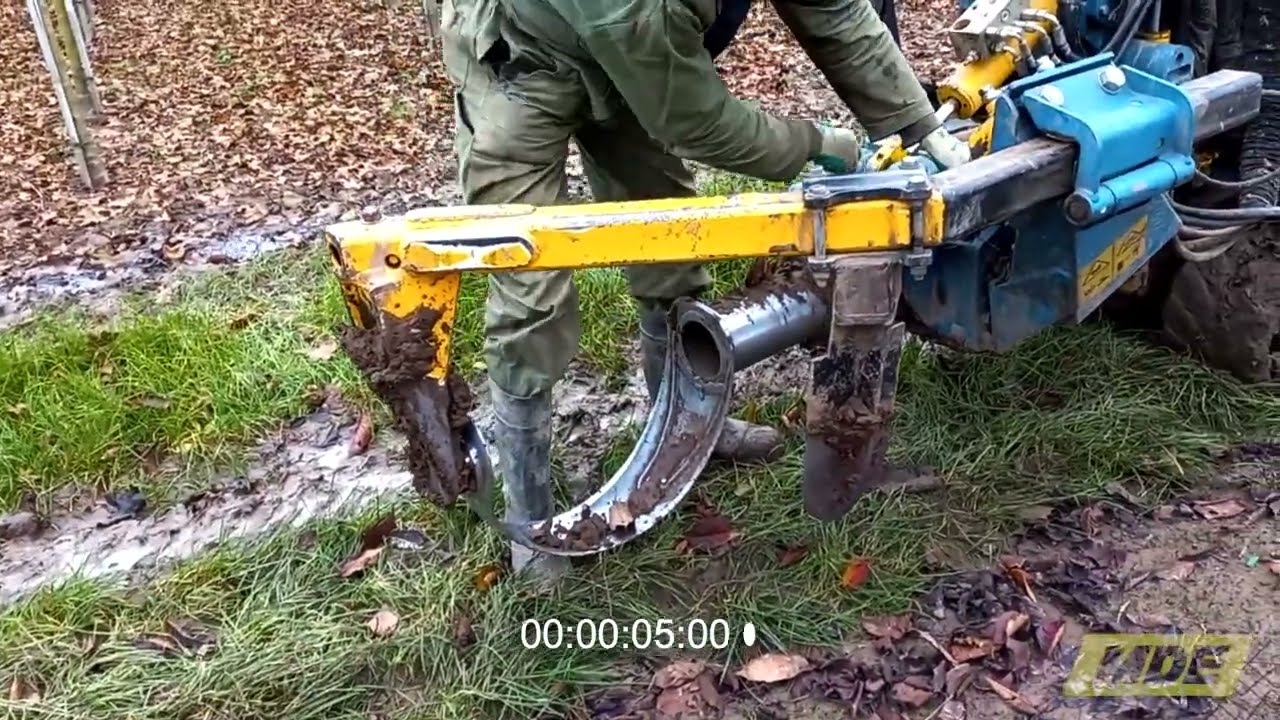 Changing blade of MDE Globe 100 | Blade-Fix system