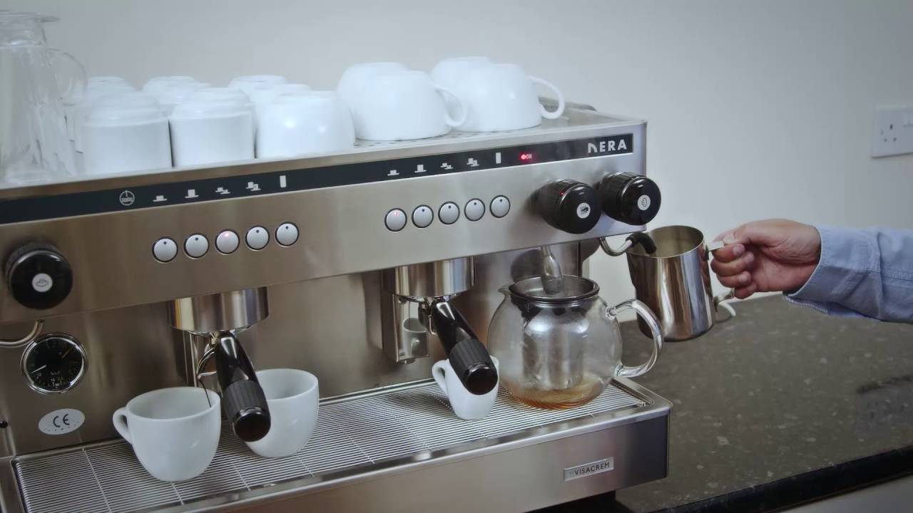 The Visacrem Nera Espresso Machine - Captioned