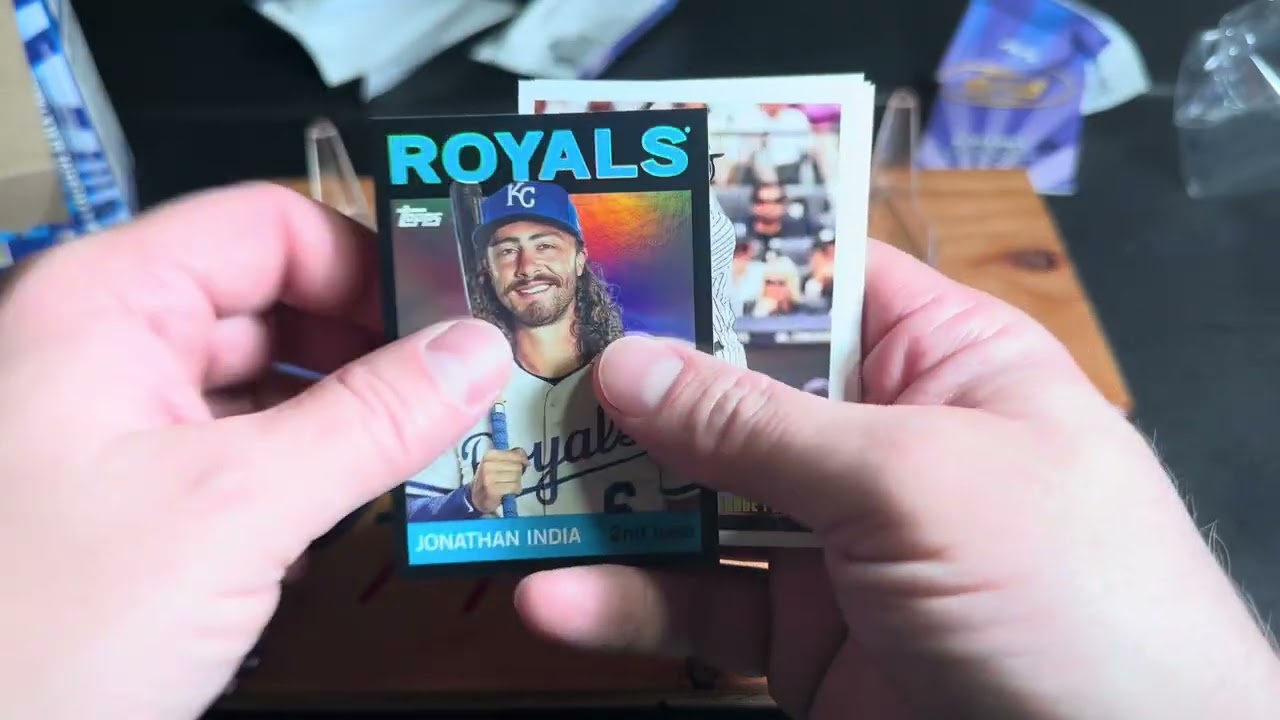 2025 #topps Archives #baseballcard battle! 