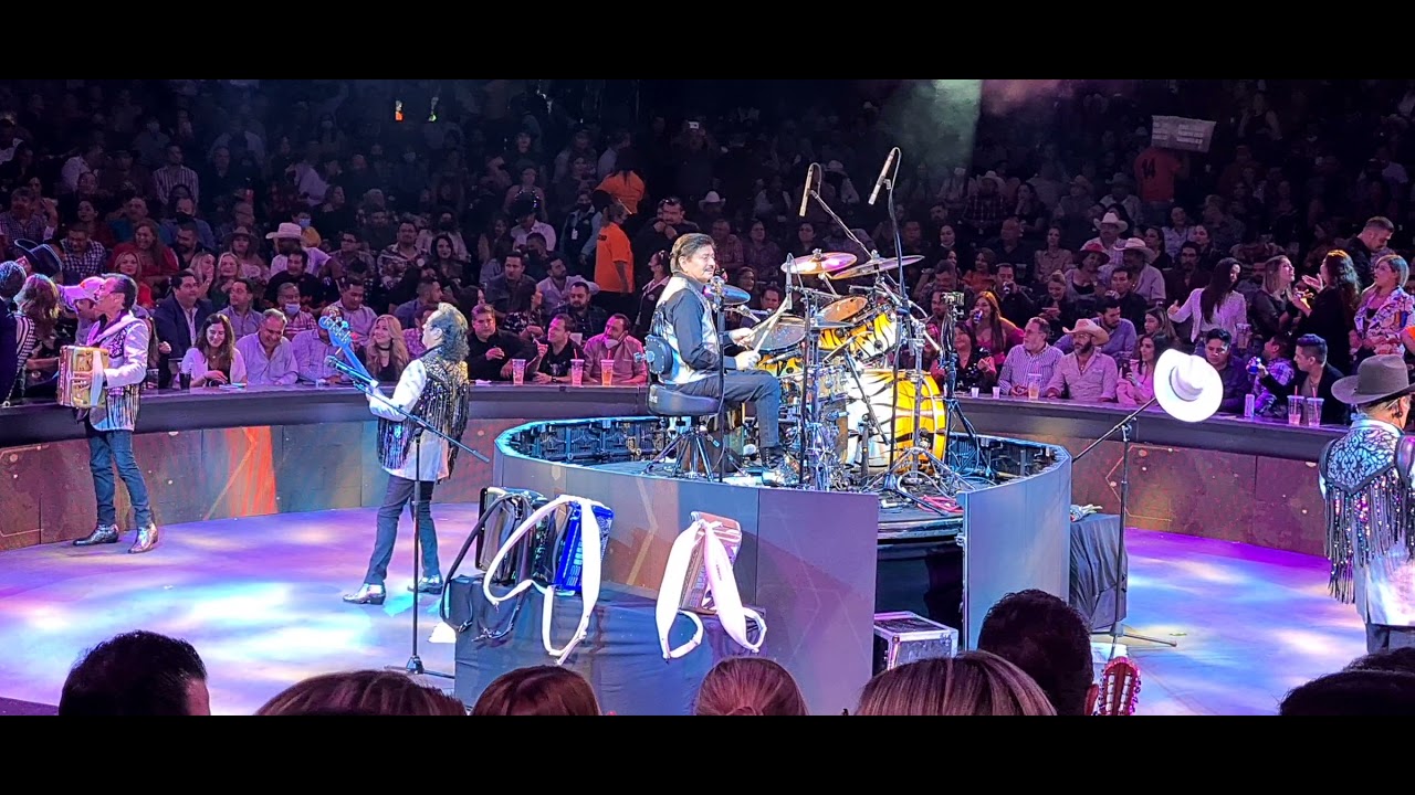 Libro de Recuerdos,  Los Tigres del Norte,  Monterrey, 29 octubre 2021, Domo Care
