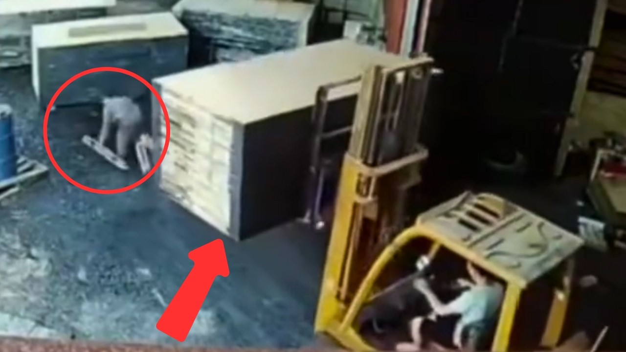 💀FORKLIFT ACCIDENT