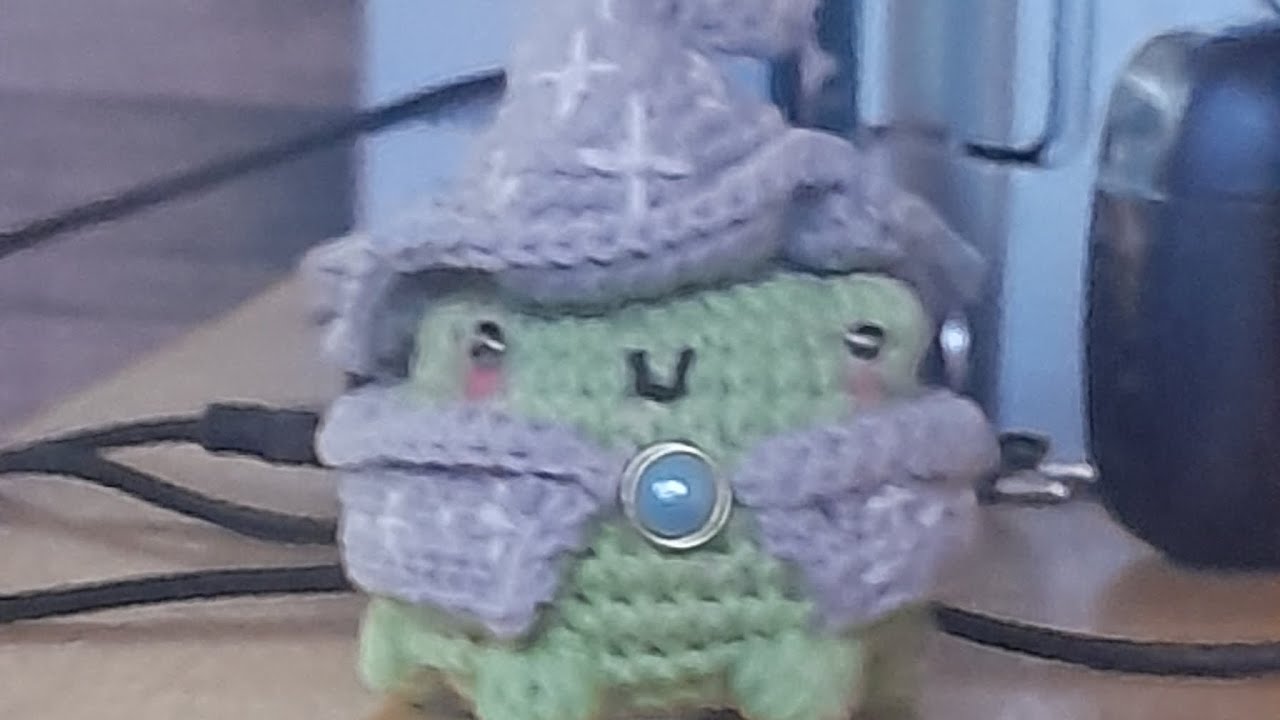 Trabajando en mc donals piloto (voceto)  la miniatura nada que ver XD