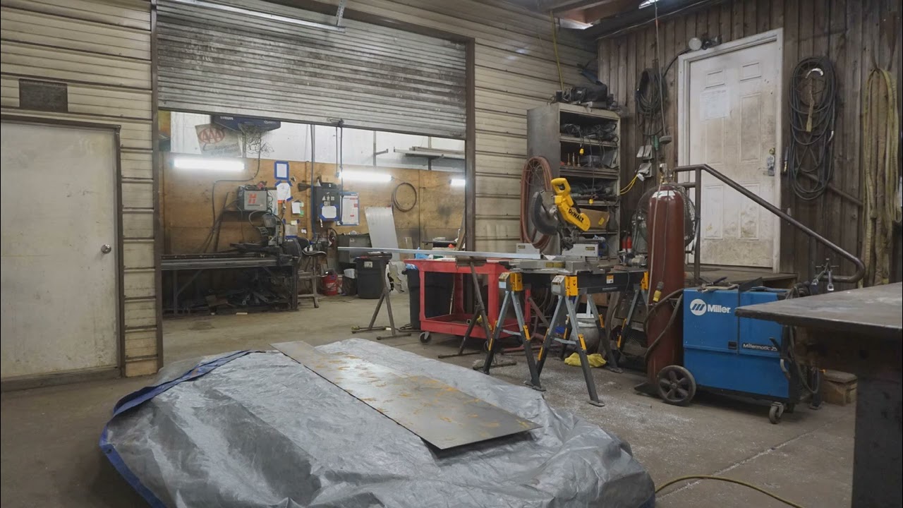 10 Hours - Metal Workshop Ambience