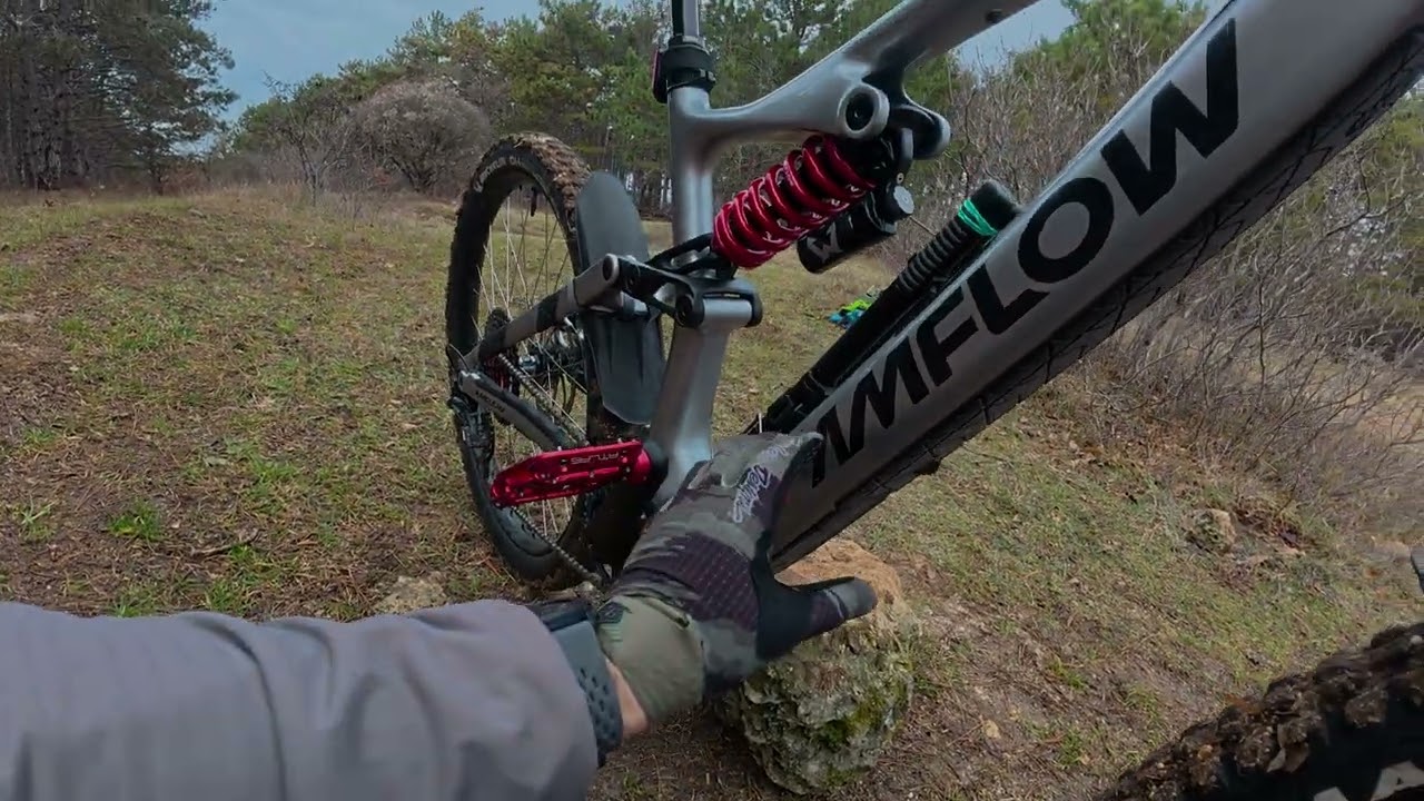 Amflow PL Carbon Marzocchi Bomber Edition
