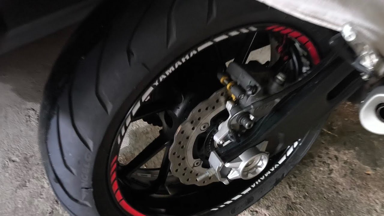Qual a melhor pastilha para moto?  Trocando na MT-07 @nilenilda 