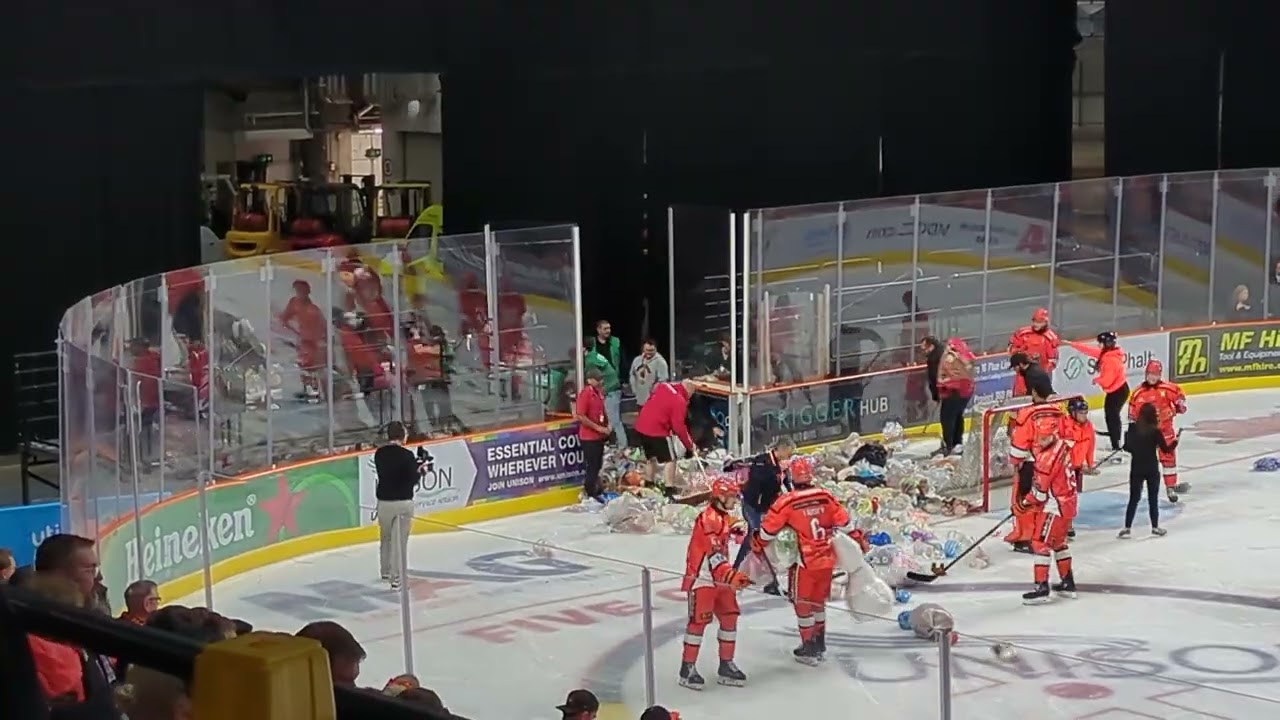 Teddy bear toss at Sheffield Steelers vs Coventry Blaze. 6/12/2025