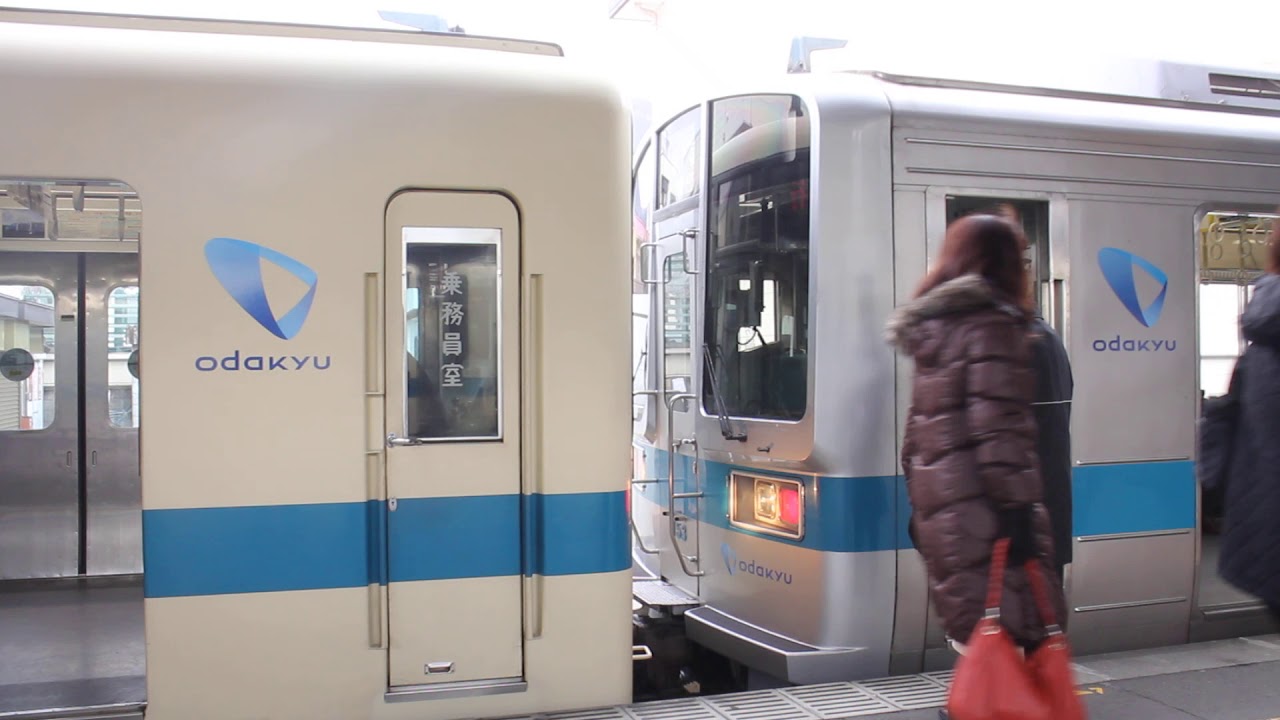●急行新宿行き（新松田から10両）　8251F+1053F　新松田駅での連結作業