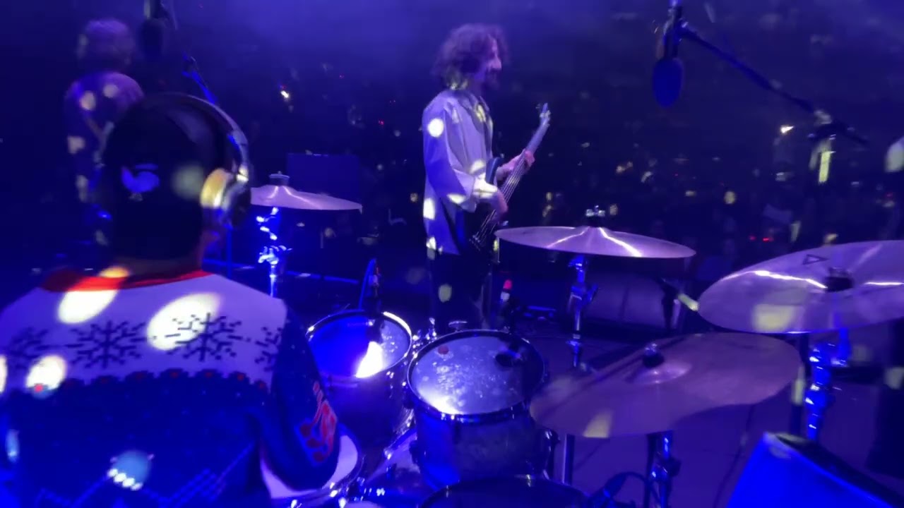Rafat Hasanlı - Kısa Mesafe Drum Cam Live at AAALSENLİK ANKARA