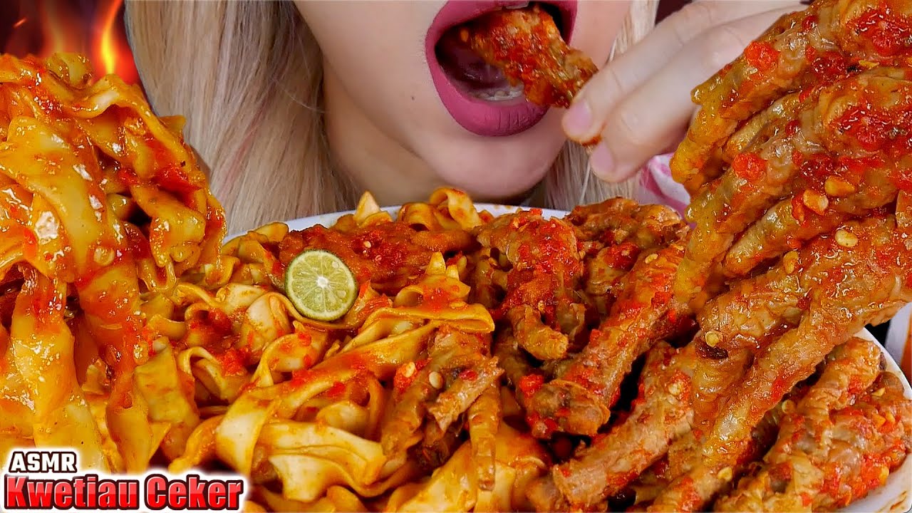 PEDES MEWER‼️ ASMR KWETIAU CEKER MERCON ALA SEBLAK HOT JELETOT 🥵🔥SPICY CHICKEN FEET & RICE NOODLE