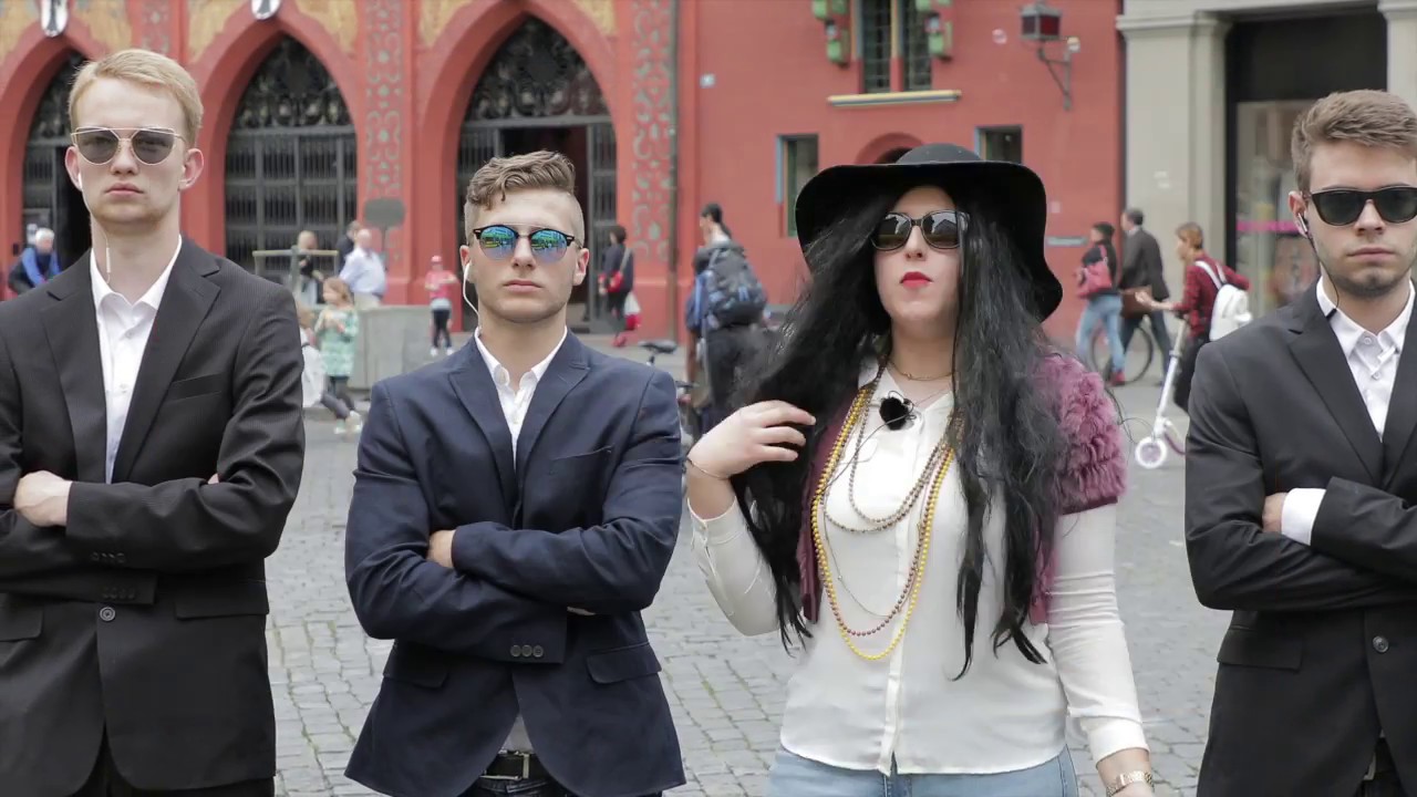 Diva Tschällendsch