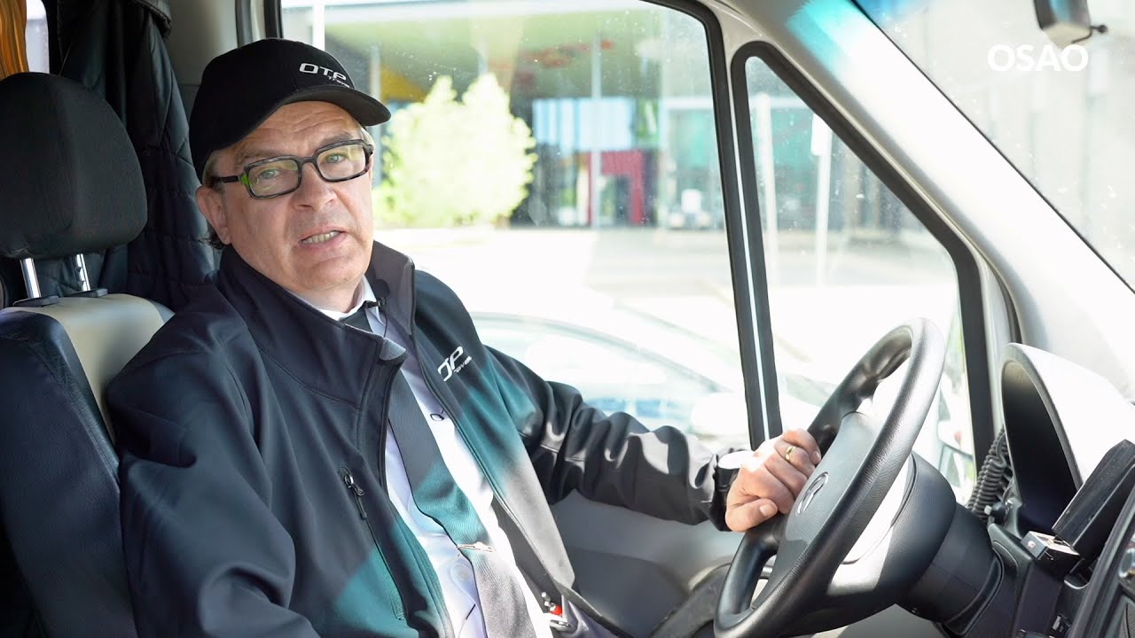 Linja-autonkuljettajaksi - Harri Leskelä