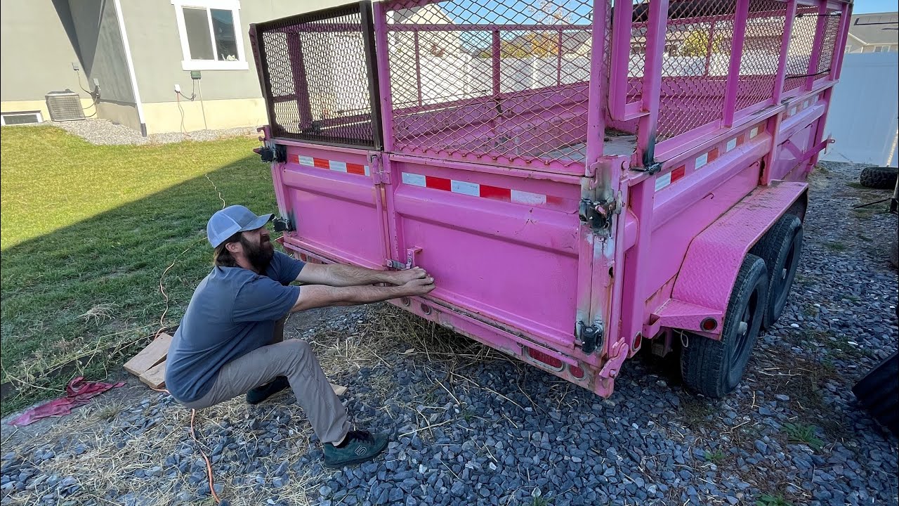 How to Repair Dump Trailer Doors That Are Hard to Open