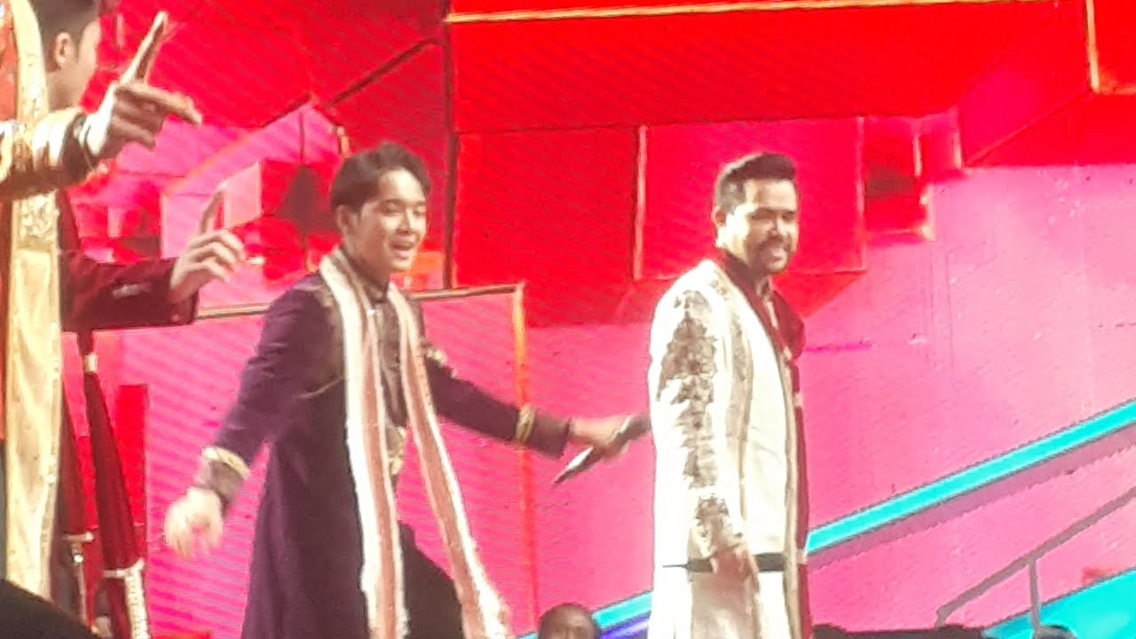 ARBIL DA7 SAAT BREAK IKLAN MEGA KONSER AROUND THE WORLD MALAM INI