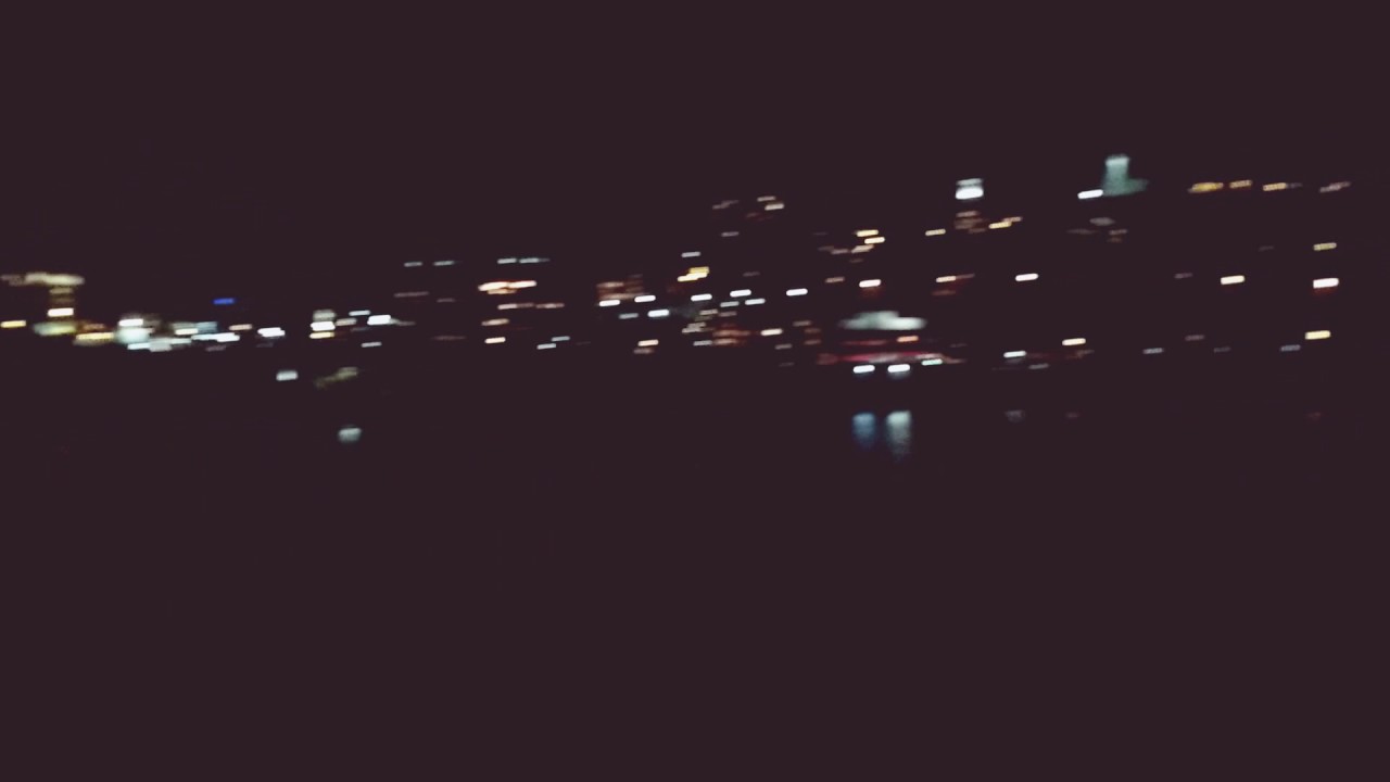 Cincinnati Ohio sky line at night