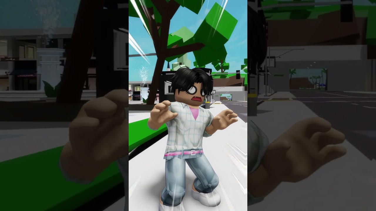 He saw the Huntrix passing by but then this happened... 😨 