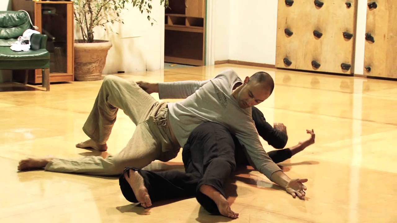 Core Connection / Sharing Balance in Contact Improv
