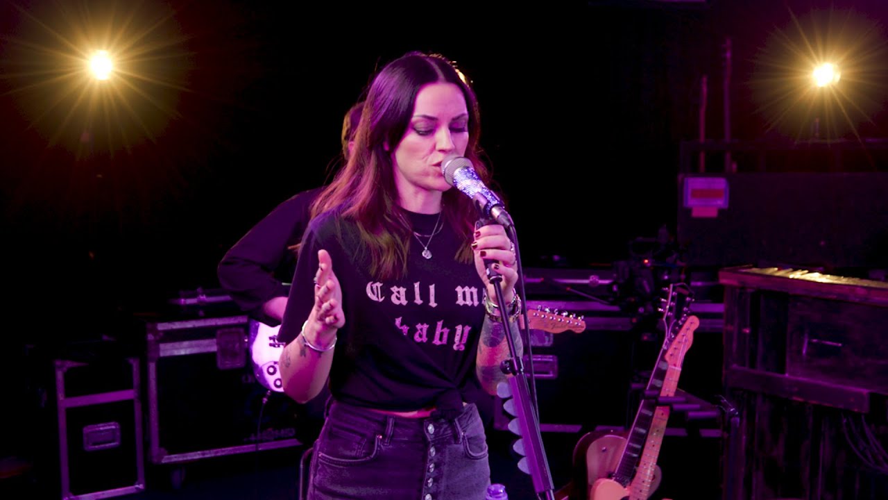 Amy Macdonald – 'Is This What You've Been Waiting For?' in The Rayo Room