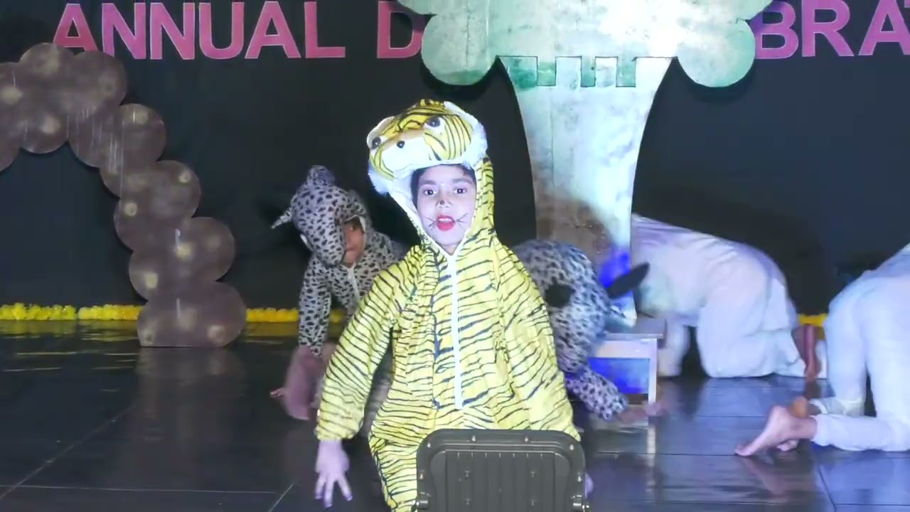 2025 - 2026 Govina Haadu by UKG Kids