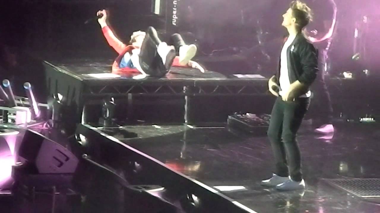 I Would - One Direction (Belfast)