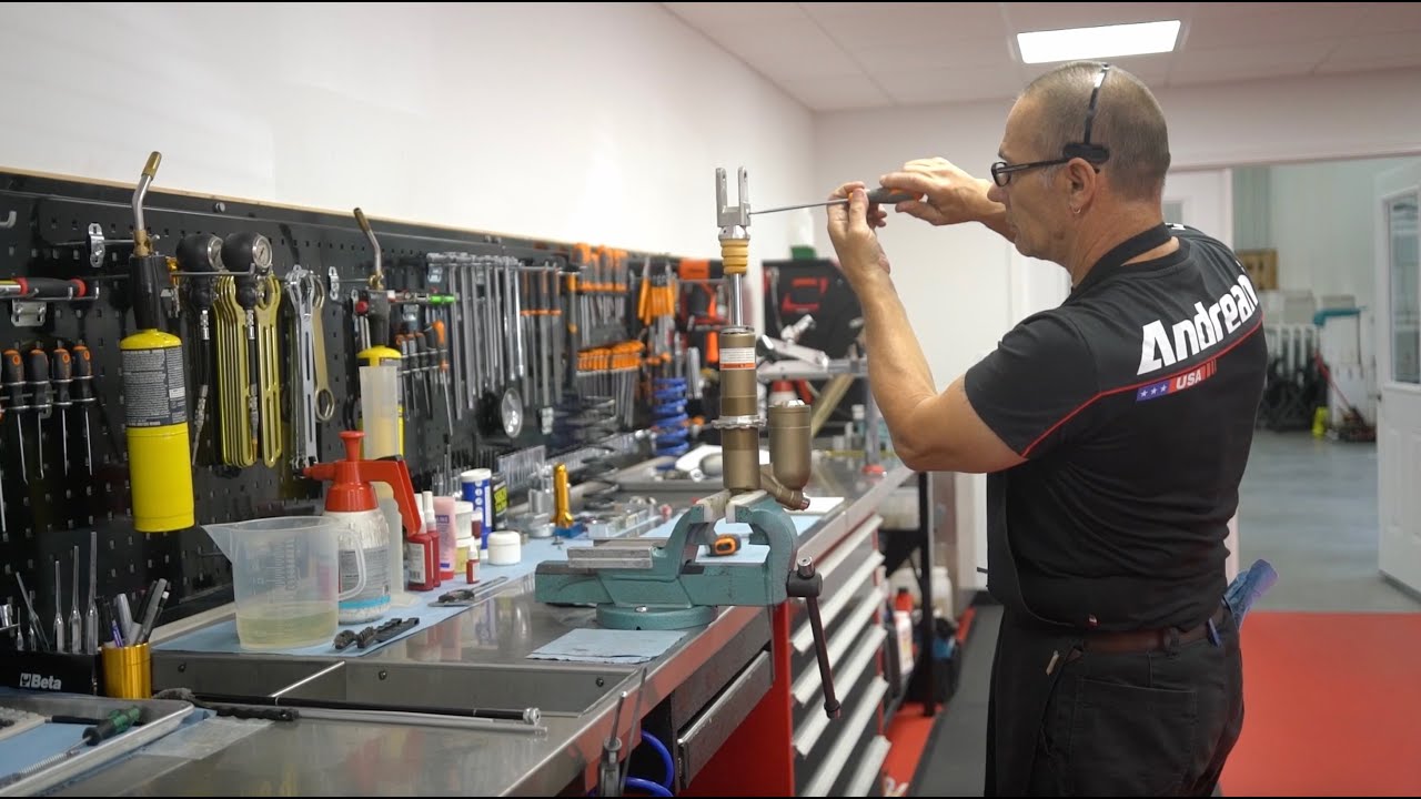 Как настроить подвеску Supermoto с помощью Andreani USA | Project 2 Stroke E2